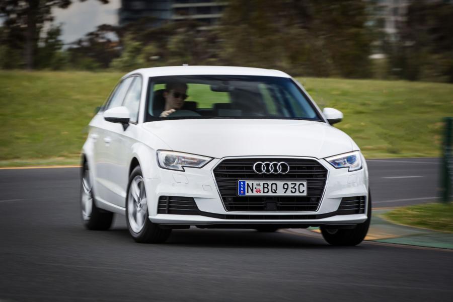  Audi A3 Sportback 1.0 TFSI (8V) 2016 года  (AU) (фото 3 из 6)